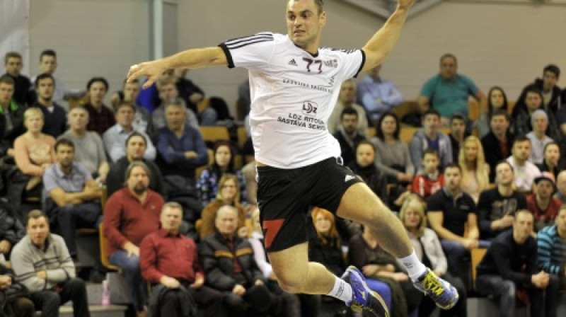 Jānis Pavlovičs
Foto: Romāns Kokšarovs/f64