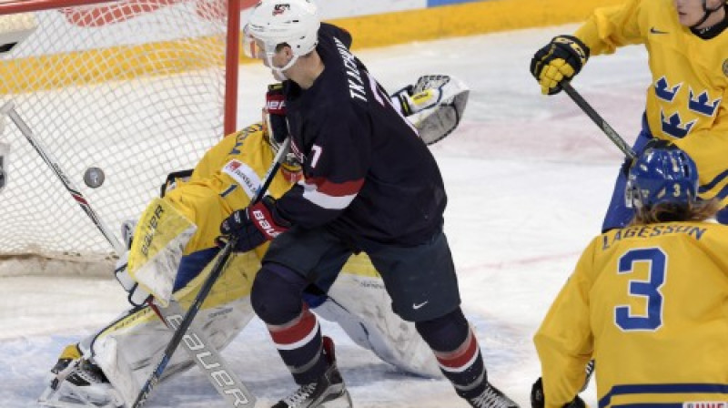 Metjū Tkačuks panāk 2:0
Foto: AFP/Scanpix