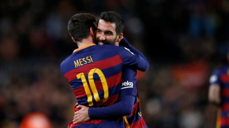 Lionels Mesi un Arda Turans
Foto: AP/Scanpix