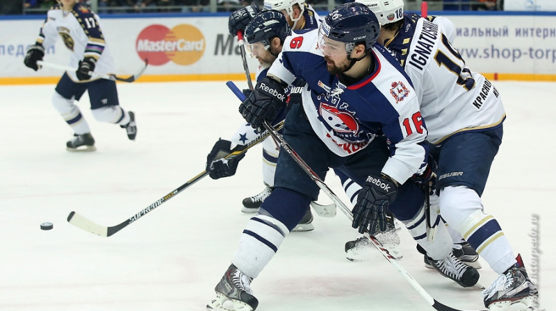 Kaspars Daugaviņš 
Foto: hctorpedo.ru