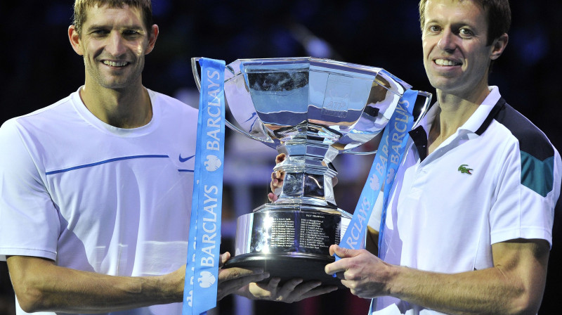 Maksims Mirnijs un Daniels Nestors
Foto: Reuters/Scanpix