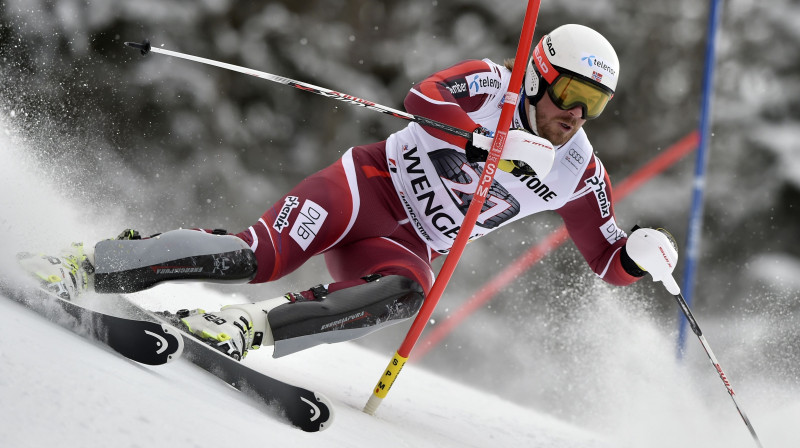Kjetils Jansrūds slaloma trasē
Foto: AFP/Scanpix