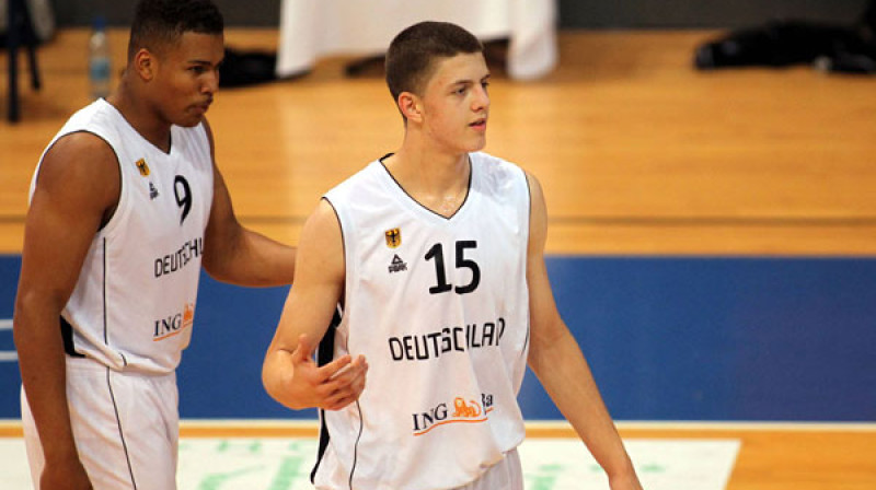 Aizeja Hārtenštains 
Foto: spox.com