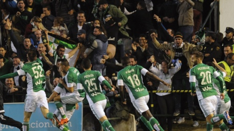 "Real Betis" pēc skaisti gūtajiem vārtiem
Foto: AFP/Scanpix