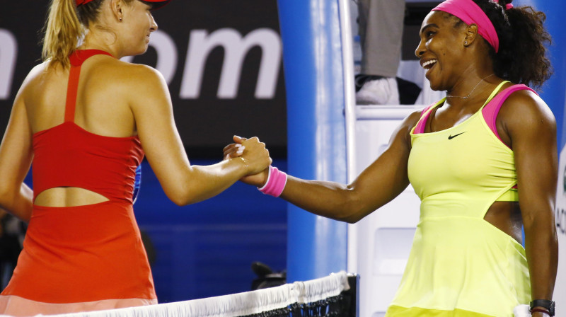 Marija Šarapova un Serēna Viljamsa pagājušā gada finālā Melburnā
Foto: Reuters/Scanpix