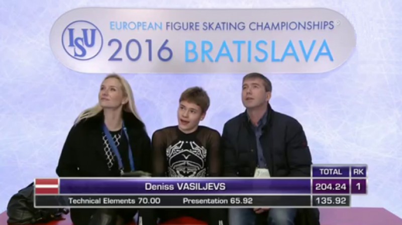 Lietuviešu trenere Ingrīda Snieškiene, Deniss Vasiļjevs, krievu treneris Aleksejs Urmanovs  
Foto: Teledeporte en directo