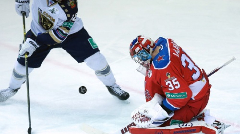 Bijušais Rīgas "Dinamo" uzbrucējs Pjotrs Ščastļivijs šosezon 45 spēlēs sakrājis 15 (8+7) punktus
Foto: ITAR-TASS/Scanpix