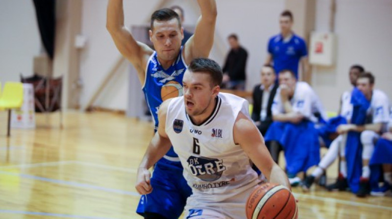 Mārcis Vītols realizēja uzvaru nesošo metienu
Foto: Ritvars Raits