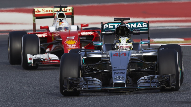 Hamiltons un Fetels F1 testos Barselonā
Foto: TT NYHETSBYRÅN/Scanpix