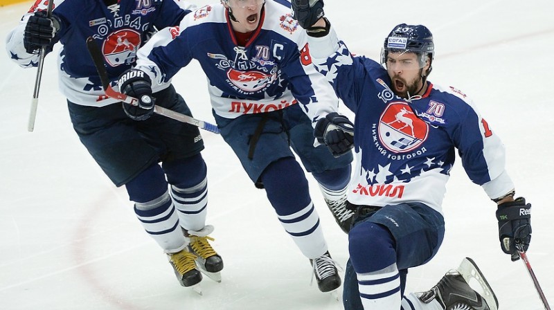 Kaspars Daugaviņš pēc uzvaras vārtiem 
Foto: hctorpedo.ru