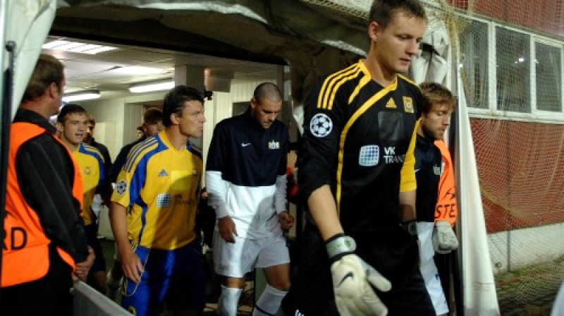 Andrejs Pavlovs Čempionu līgas "play-off" spēlē pret Šveices "Zurich"
Foto: Romāns Kokšarovs/f64