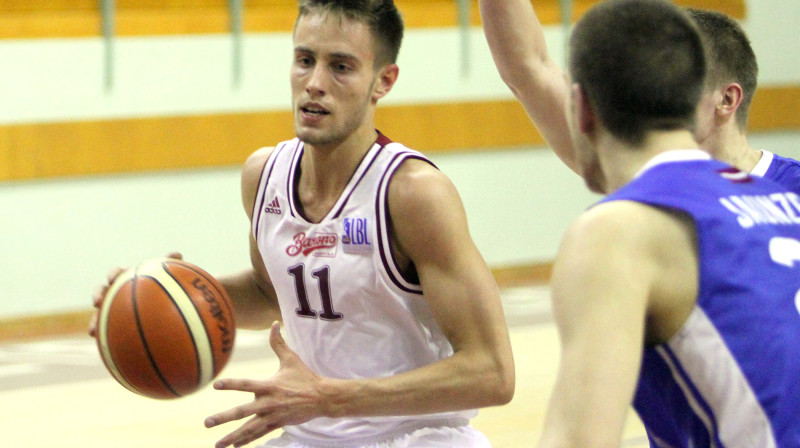 Kristaps Gludītis spēlē pret LU izcēlās ar 20 punktiem
Foto: Renārs Buivids (RB32)