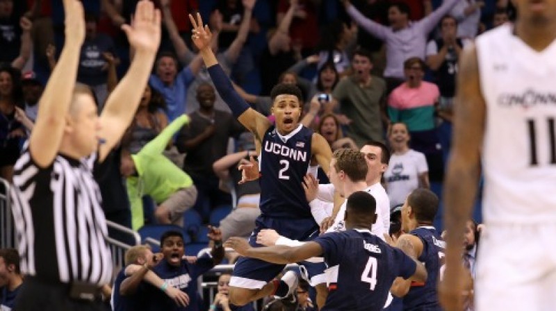 Džeilens Edamss līksmo 
Foto: Logan Bowles / USA Taday, uconnhuskies.com