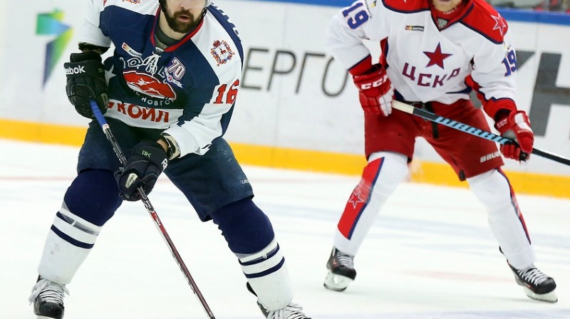 Kaspars Daugaviņš 
Foto: hctorpedo.ru