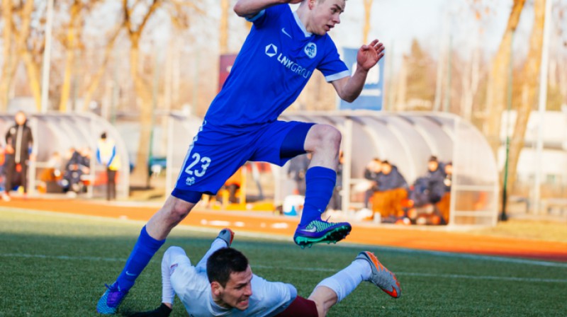 Talantīgais RFS pussargs Kristaps Liepa pret Kirilo Siliču
Foto: Raitis Supe, www.jelgavasvestnesis.lv