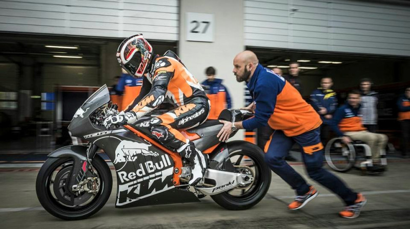 KTM testē MotoGP motociklu
Foto: motorcycledaily.com