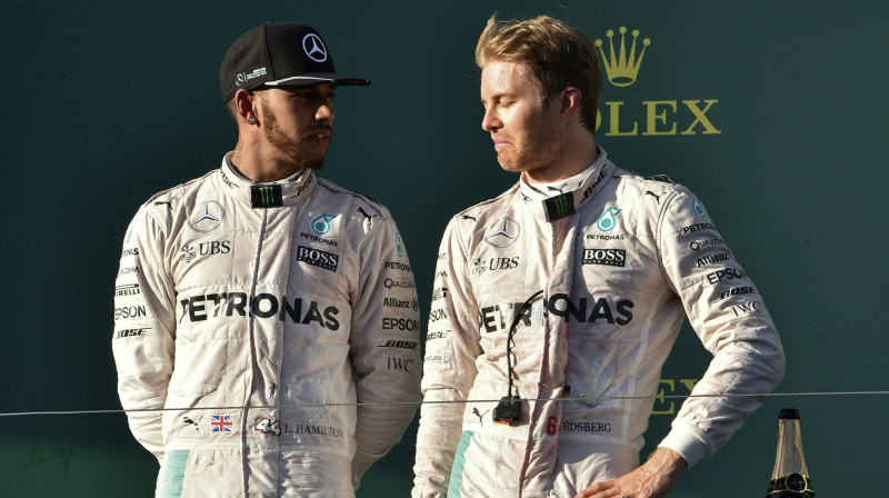 Hamiltons un Rosbergs uz pjedestāla Melburnā
Foto: AFP/Scanpix