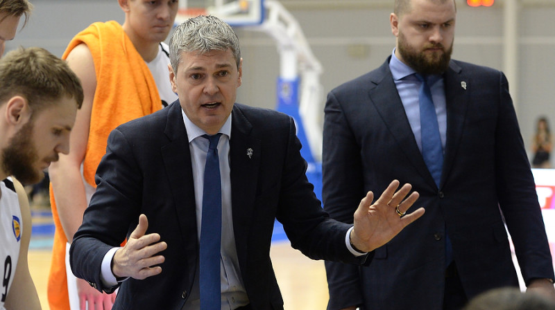 Ainars Bagatskis un Artūrs Štālbergs
Foto: nn-basket.ru