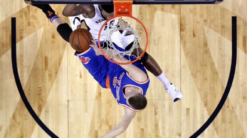 Kristaps Porziņģis bloķē "Pelicans" 
Foto: AP / Scanpix