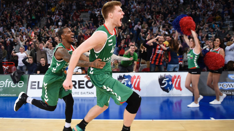 Dāvis Bertāns pēc uzvaras metiena 
Foto: AFP/Scanpix