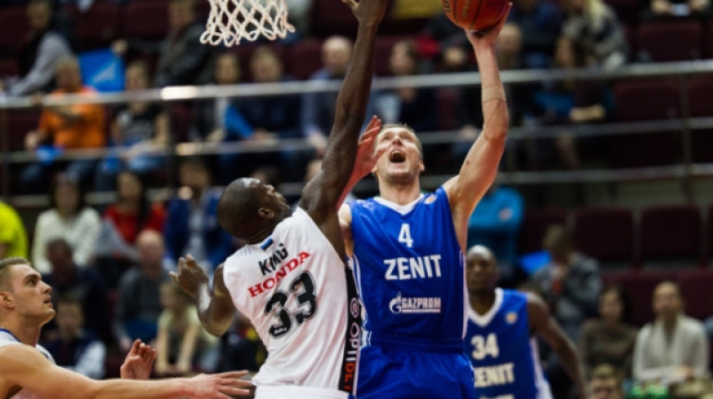 Kaspars Bērziņš mačā pret "Kalev/Cramo"
Foto: basket.fc-zenit.ru