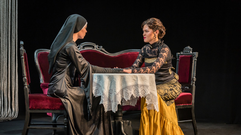 Smiltenes Tautas teātris. Aleksandrs Ostrovskis „Vilki un aitas” 
(Režisors Agris Māsēns)