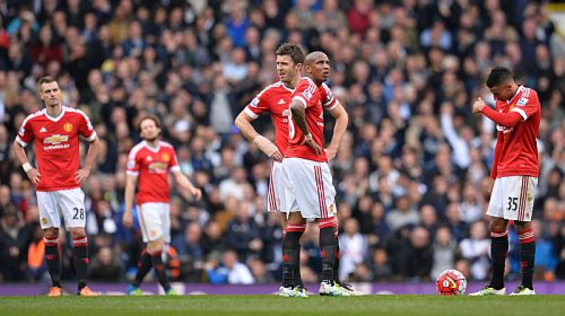Mančestras ''United'' spēlētāji manāmā nesaprašanā pēc trīs zaudētiem vārtiem īsā laika periodā
Foto: AFP/Scanpix