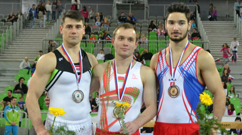 Vitālijs Kardašovs (pa kreisi) uz pjedestāla Ļubļanā
Foto: world-cup-ljubljana.si