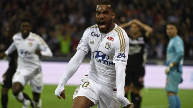 Aleksandrs Lakazets guva desmitos vārtus pēdējās 11 spēlēs un kļuvis par kārtējo uzbrucēju, kurš pieteicies spēlēšanai "Euro 2016"
Foto: AFP/Scanpix