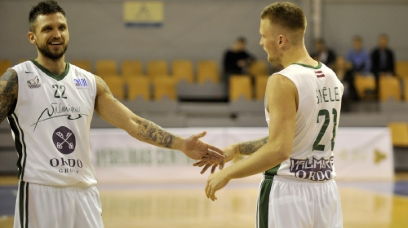 Armands un Aigars Šķēles
Foto: Romāns Kokšarovs/f64