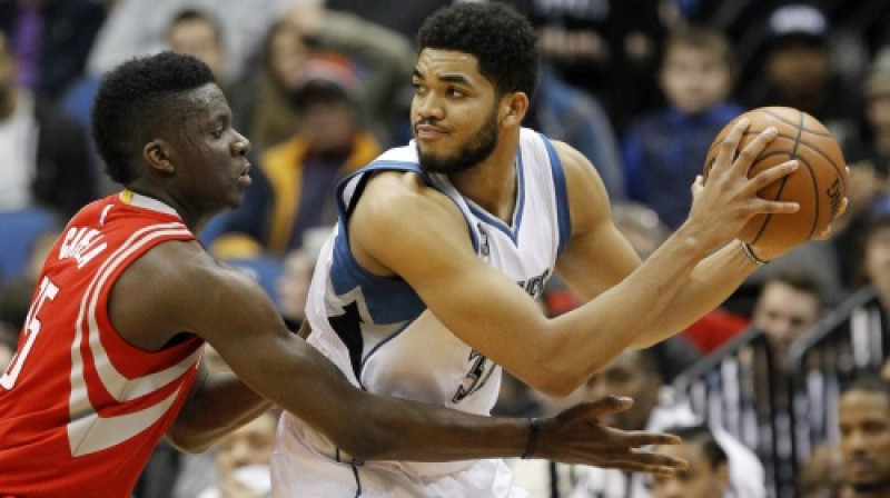 Karls Entonijs Taunss (ar bumbu)
Foto: AP/Scanpix