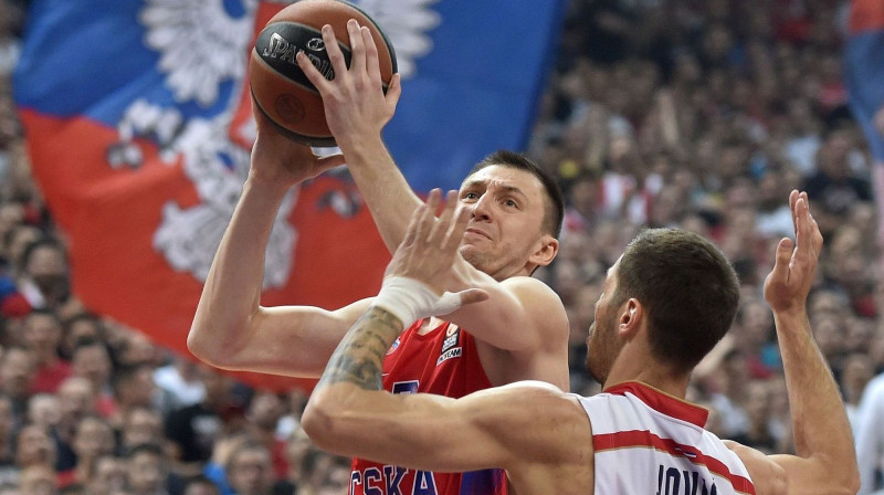 Vitālijs Fridzons pret Stefanu Joviču
Foto: AFP/Scanpix