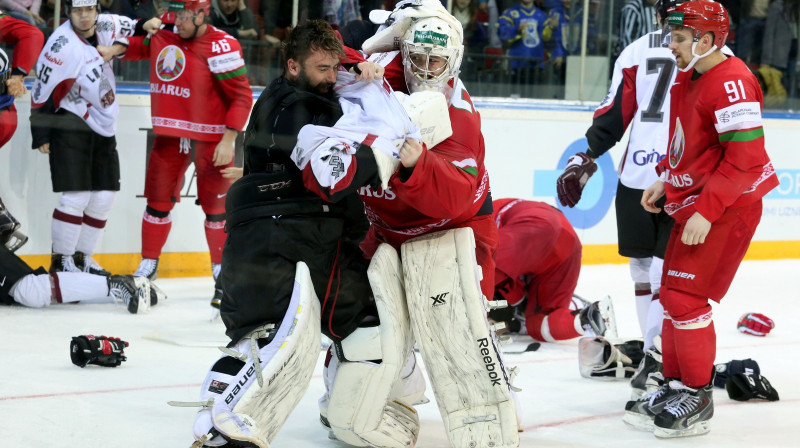 Edgars Masaļskis vs. Mihails Karnauhovs 
Foto: Mārtiņš Aiše / LHF