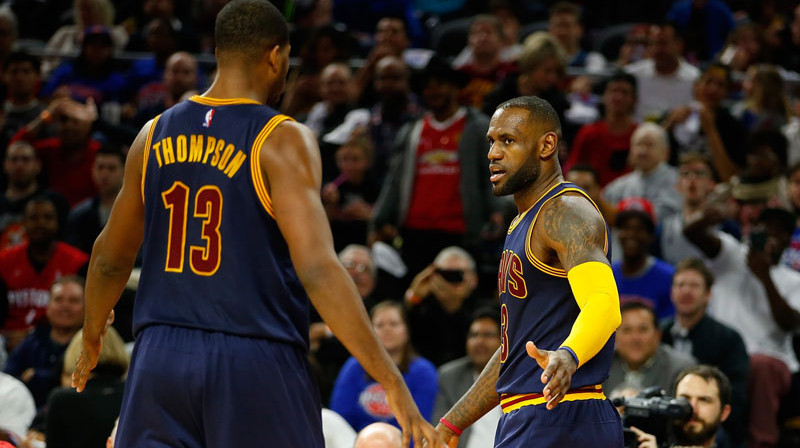 Tristans Tompsons un Lebrons Džeimss
Foto: AFP/Scanpix