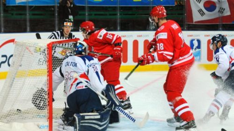 Mets Dāltons Dienvidkorejas izlases vārtos
Foto: IIHF