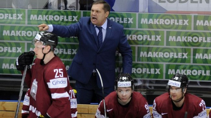 Leonīdam Beresņevam un Latvijas izlasei nāksies smagi pastrādāt, lai IIHF spēka ranga prognozei rastos kāda jēga
Foto: Romāns Kokšarovs/F64 Photo Agency