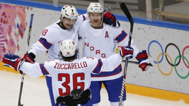 Matss Cukarello-Osens ar partneriem
Foto: AP/Scanpix