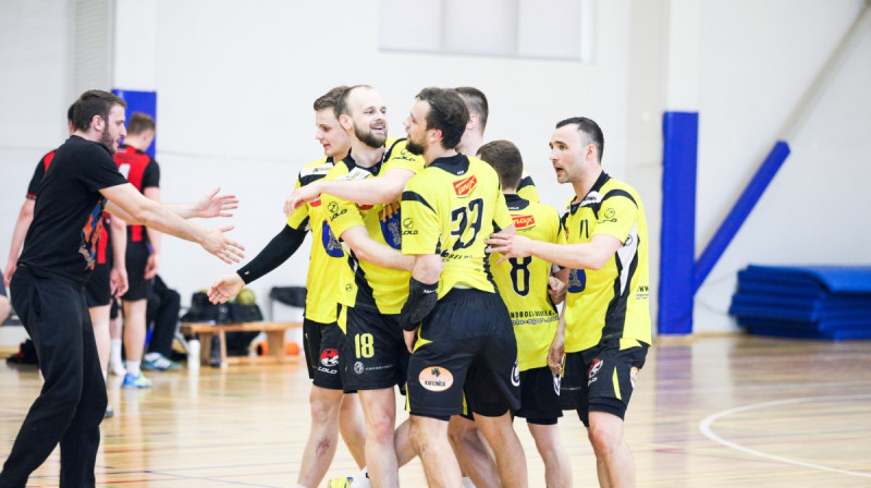 "Tenax" handbolisti līksmo
Foto: Kārlis Briedis