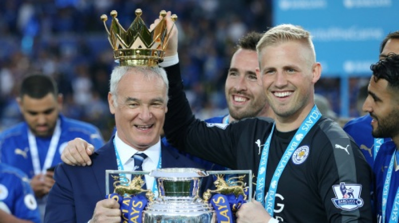 Anglijas Premjerlīgas čempiones "Leicester" galvenais treneris Klaudio Ranjēri
Foto: SIPA USA/Scanpix