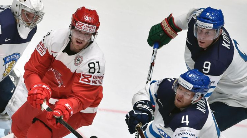 Larss Ellers spēlē pret Somiju
Foto: AFP/Scanpix