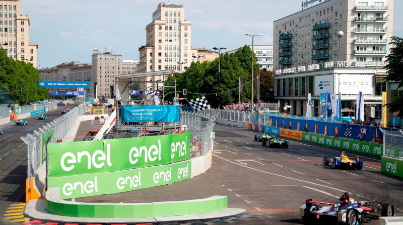 Formula E sacīkstes Berlīnē
Foto: fiaformulae.com