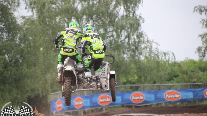 Adrijensens/Daiders Milles mototrasē
Foto: Luc Vanderaa