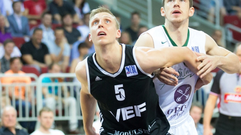 Mareks Mejeris un Ervīns Jonāts
Foto: Edgars Vaivads