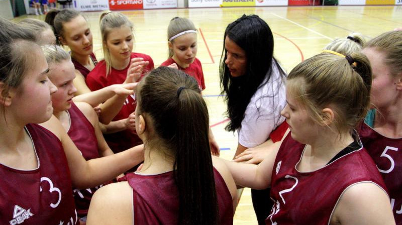 Latvijas U17 izlase Baltijas jūras kausa izcīņā.
Foto: basket.ee