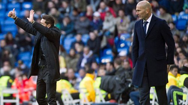 Komandu galvenie treneri Djēgo Simeone un Zinedins Zidāns
Foto: AFP/Scanpix