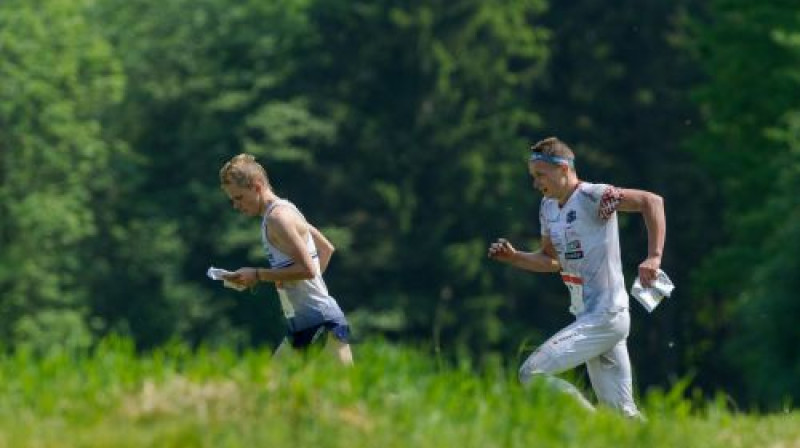 Artūrs Pauliņš (pa labi)
Foto: Lietuvas orientēšanās federācija