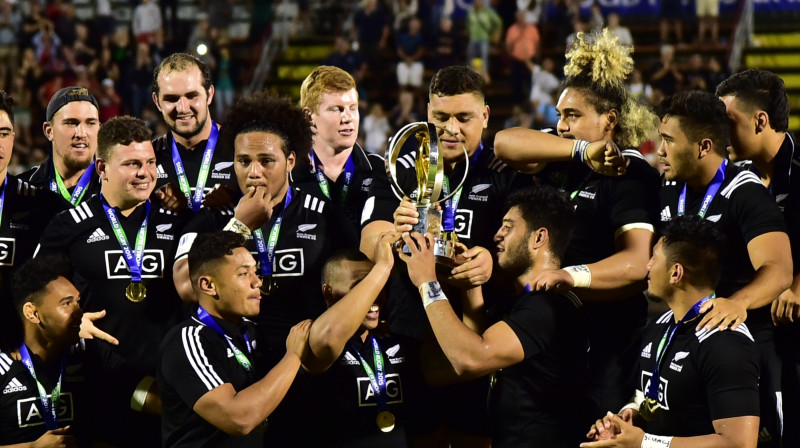 Jaunzēlandes izlase triumfa brīdī 2015. gadā
Foto: AFP/Scanpix