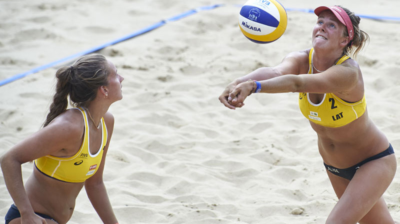 Marta Ozoliņa un Alise Lece
Foto: FIVB