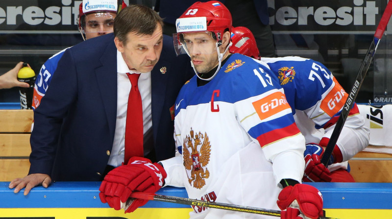 Oļegs Znaroks un Pāvels Dacjuks
Foto: TASS/Scanpix