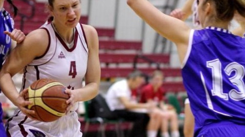 U20 izlases kandidāte Paula Strautmane.
Foto: FIBAEurope.com